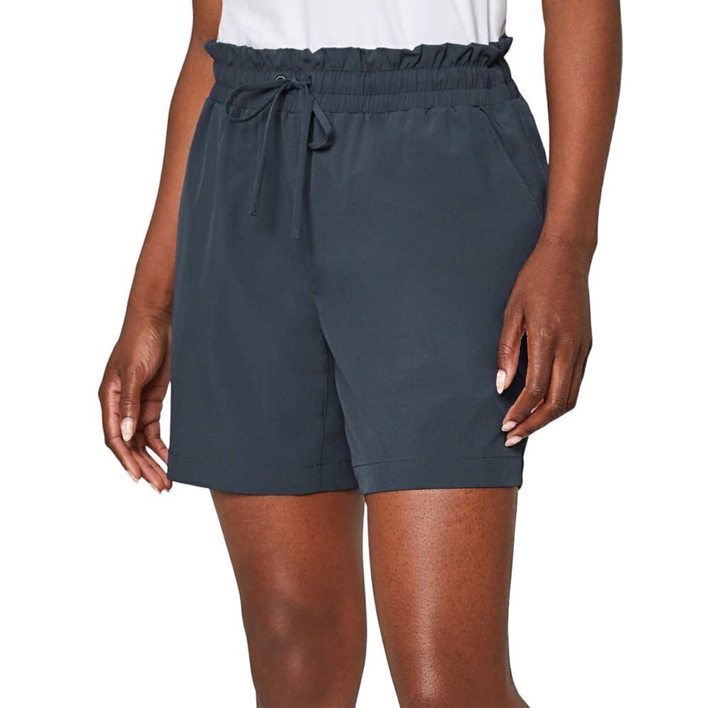 NWT Mondetta Women's Moisture Wicking Elastic Waistband Casual Shorts